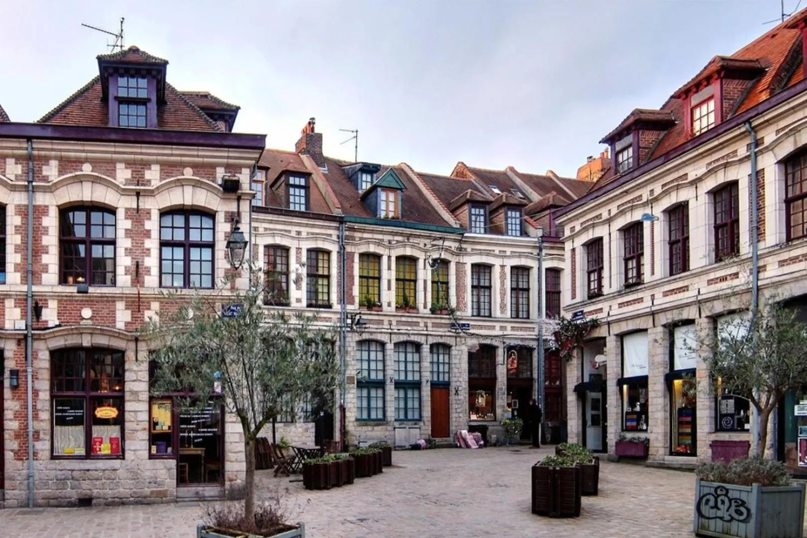 Lille Hypercentre / Gares - Beautiful Duplex! Apartment France